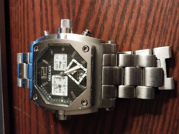A Gunalp Horologist Fine Watch & Clock Shop