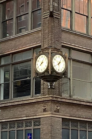 Ayres Clock