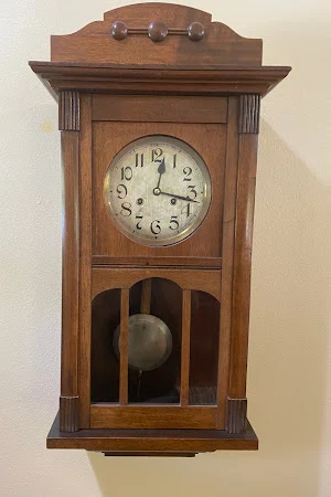 Bainbridge Island Sewing Machine and Clock Repair