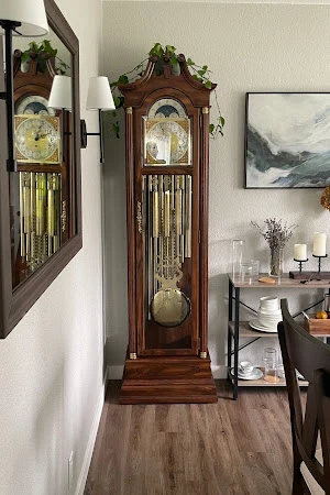 Benjamin & Sons Clock Service Center