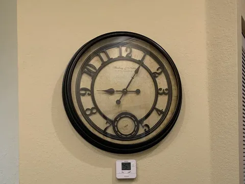 Boes Clock Repair