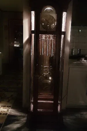 Brown's Family Clocks