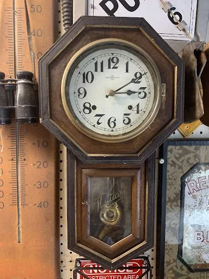 Clock Shop