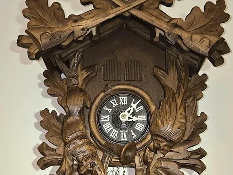 Coles' Cuckoo Clocks