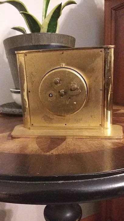 DIAL HOUSE