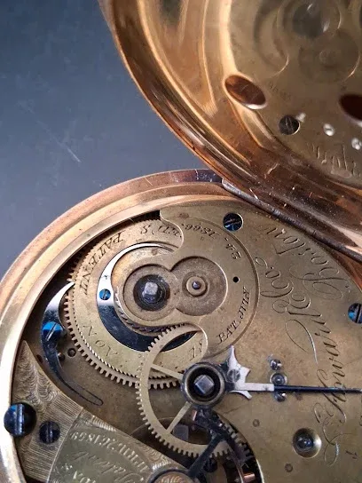 Greg's Clock Shop & Gift