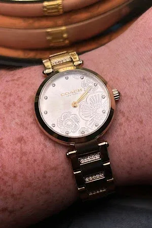 Hartsfield's Clocks Watches & Jewelry