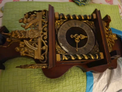 Houndtime Clocks