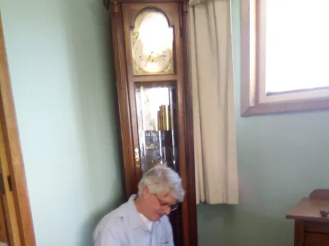 John's Expert In-Home Clock