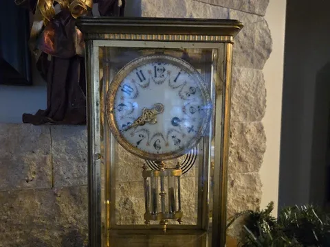 Luis Simao's Clock Repair