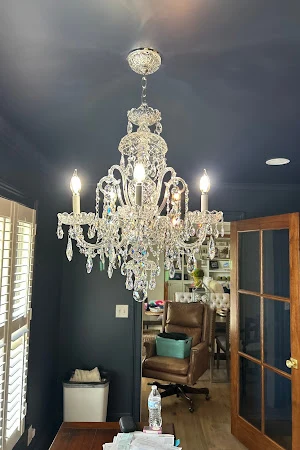The Lampman - Antiques & Lighting