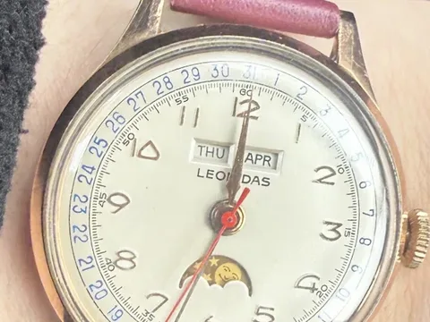 The Watch Pocket