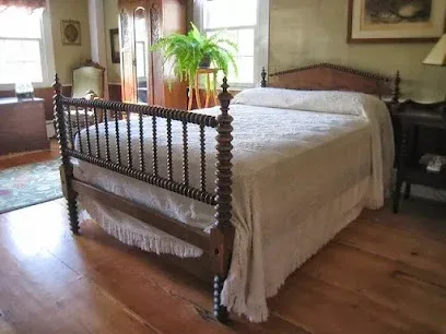 Thomas Johnson Antique Restoration